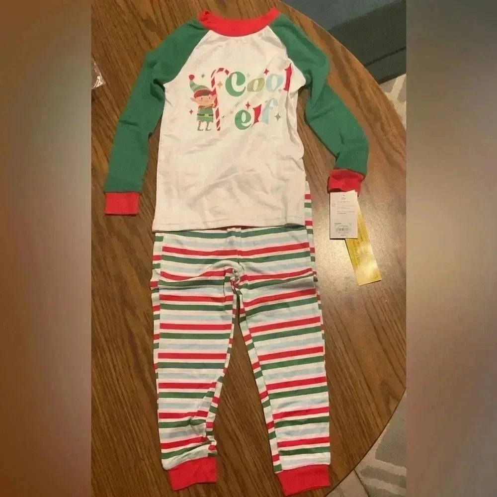 Cuddl Duds Jammies For Your Families kids size 4 Christmas Pajama Set. NWTS!